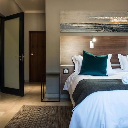 @Greys Guesthouse Блоемфонтейн Екстериор снимка