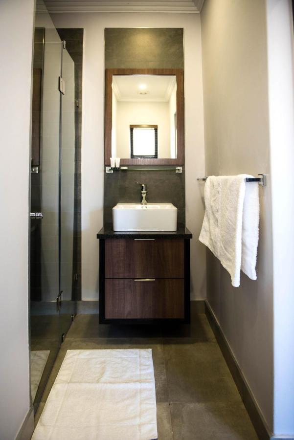 @Greys Guesthouse Блоемфонтейн Екстериор снимка