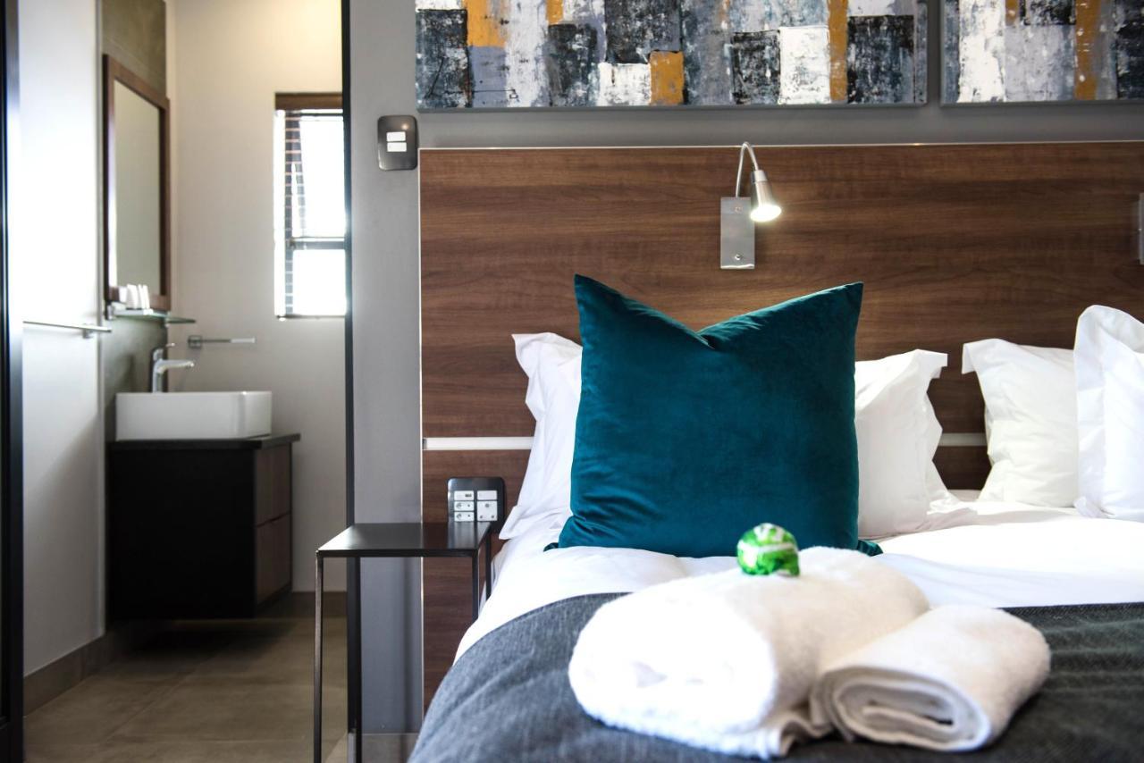 @Greys Guesthouse Блоемфонтейн Екстериор снимка