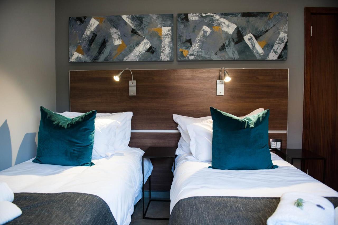 @Greys Guesthouse Блоемфонтейн Екстериор снимка